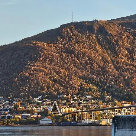 Aurora View 公寓 特罗姆瑟